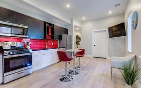 Luxury Designer Theme 2Br Apt Near Nyc / Thepath